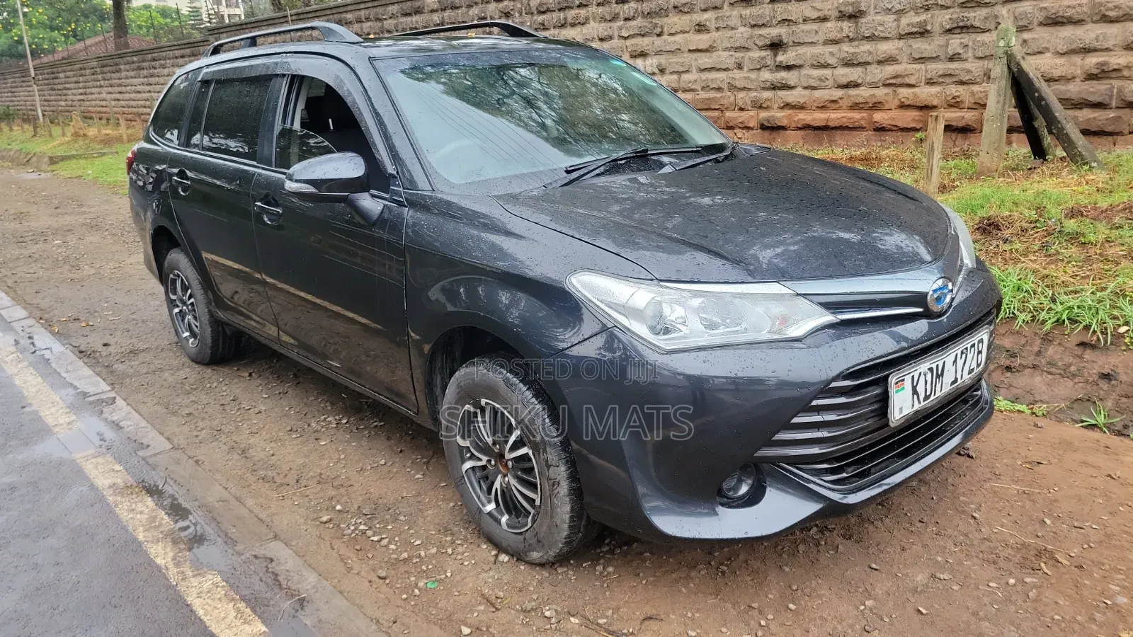 Toyota Corolla Fielder 2016 Matt Black