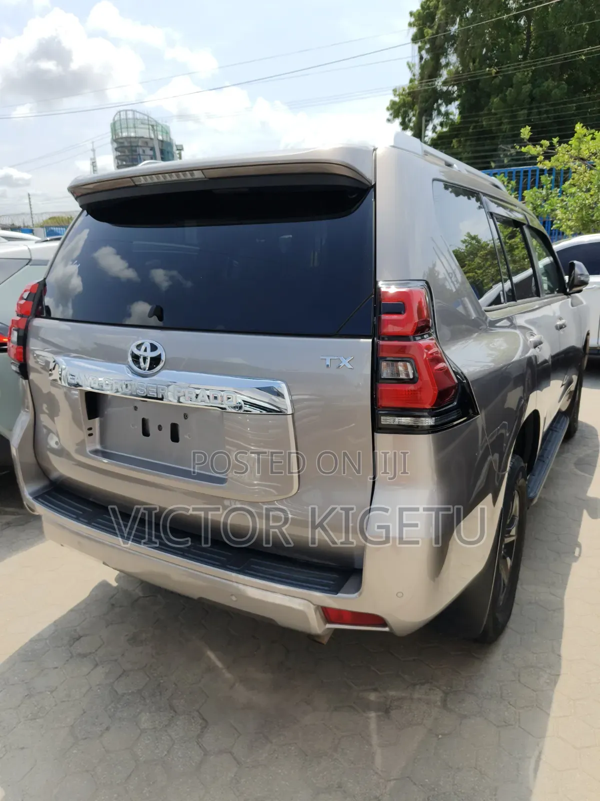 Toyota Land Cruiser Prado 2018 Brown