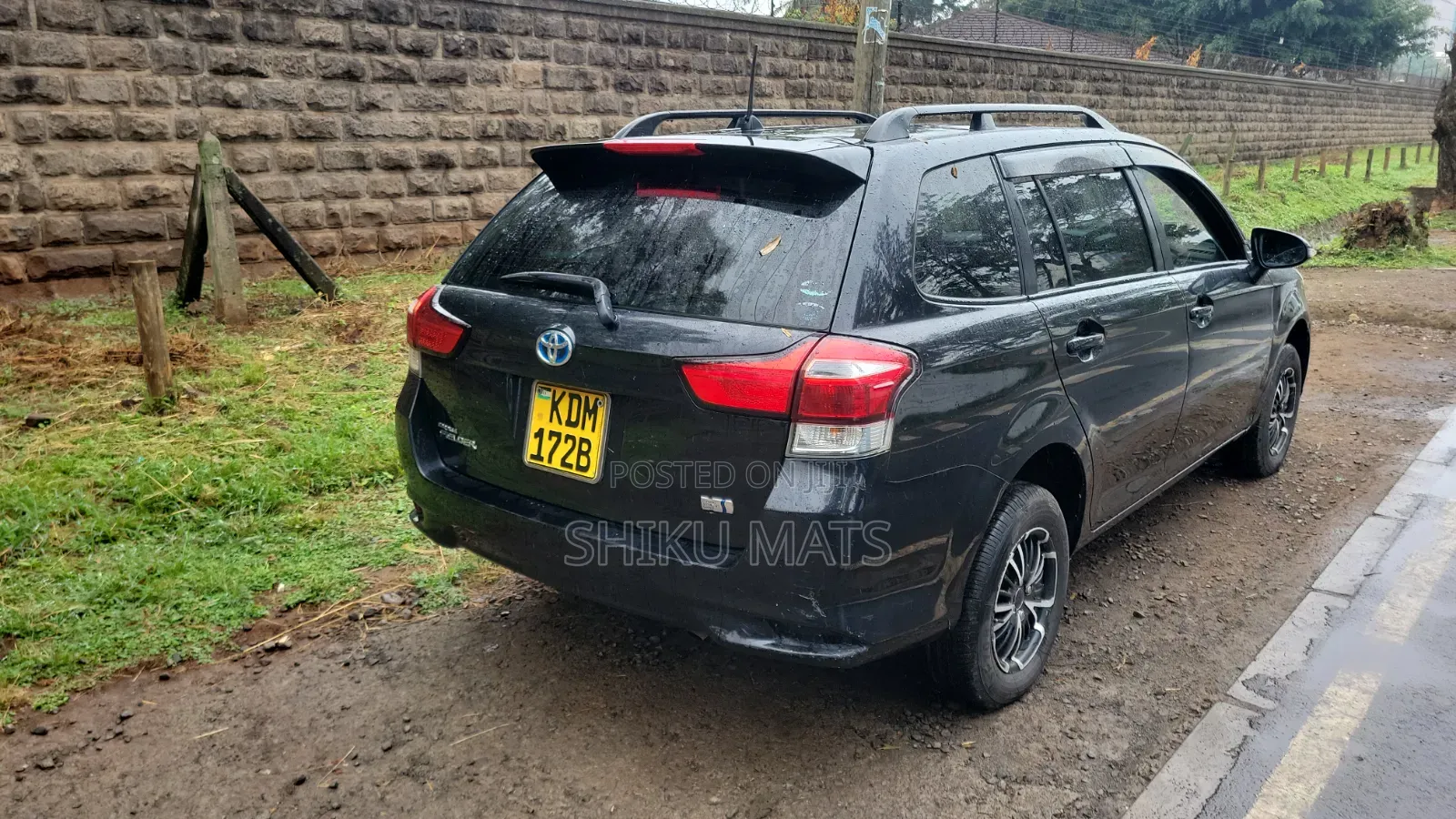 Toyota Corolla Fielder 2016 Matt Black
