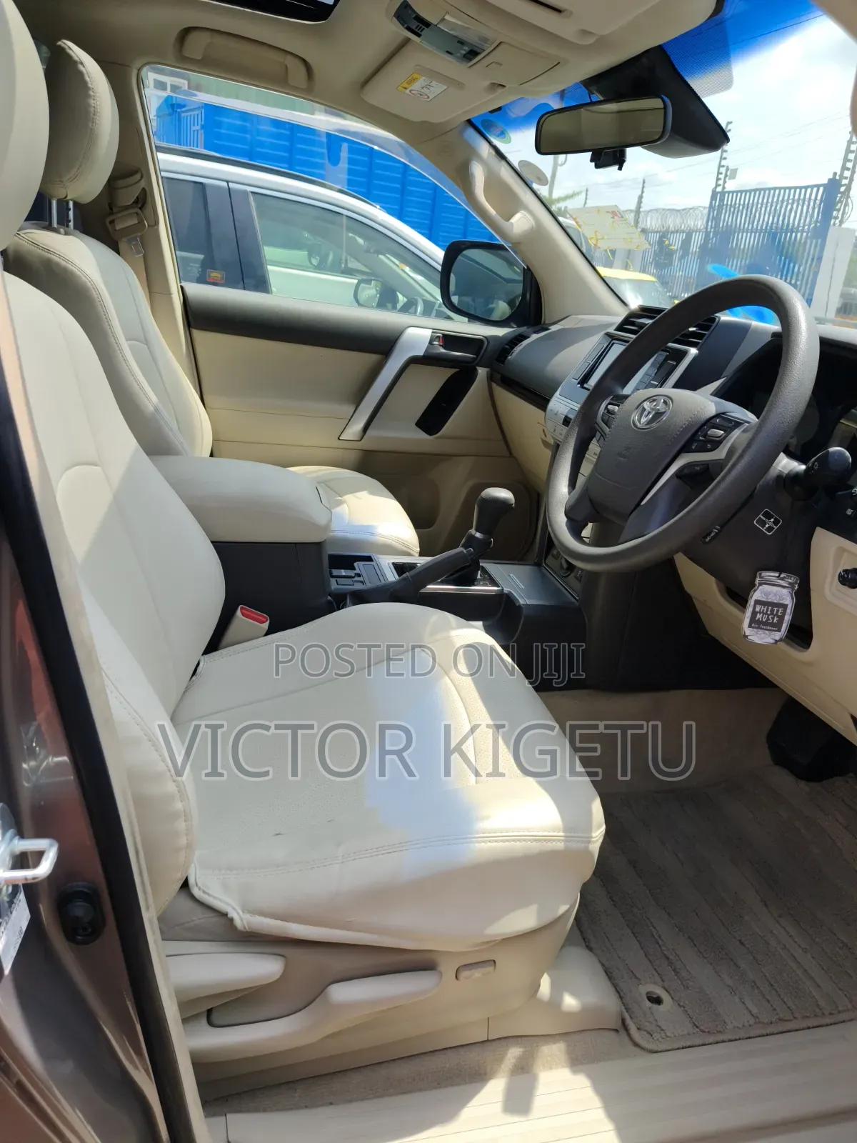 Toyota Land Cruiser Prado 2018 Brown