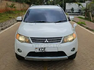 Mitsubishi Outlander 2.4 GLS Automatic 2009 White