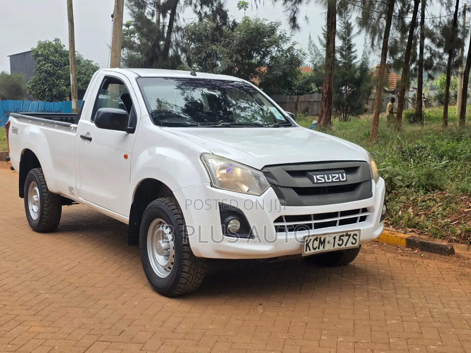 Isuzu D-MAX 2017 White