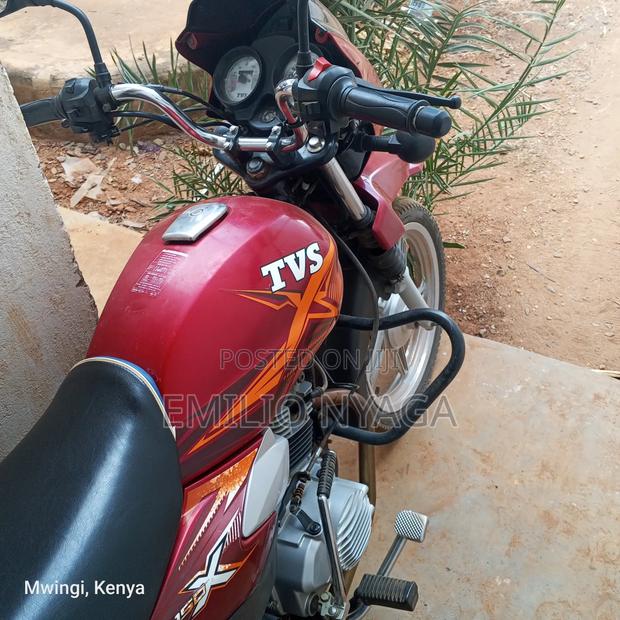TVS HLX Plus ES 2023 Red - thumbnail 2