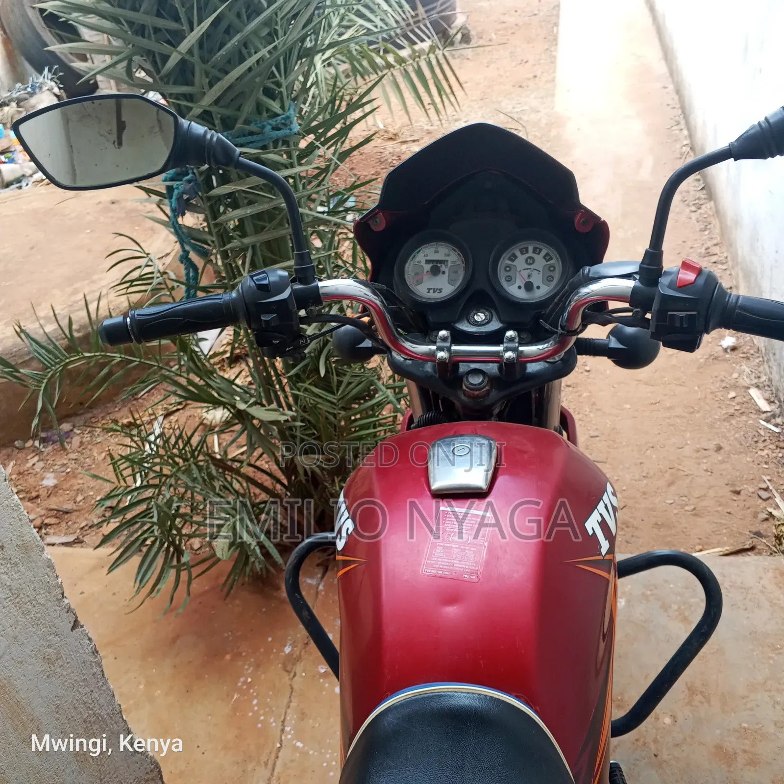 TVS HLX Plus ES 2023 Red