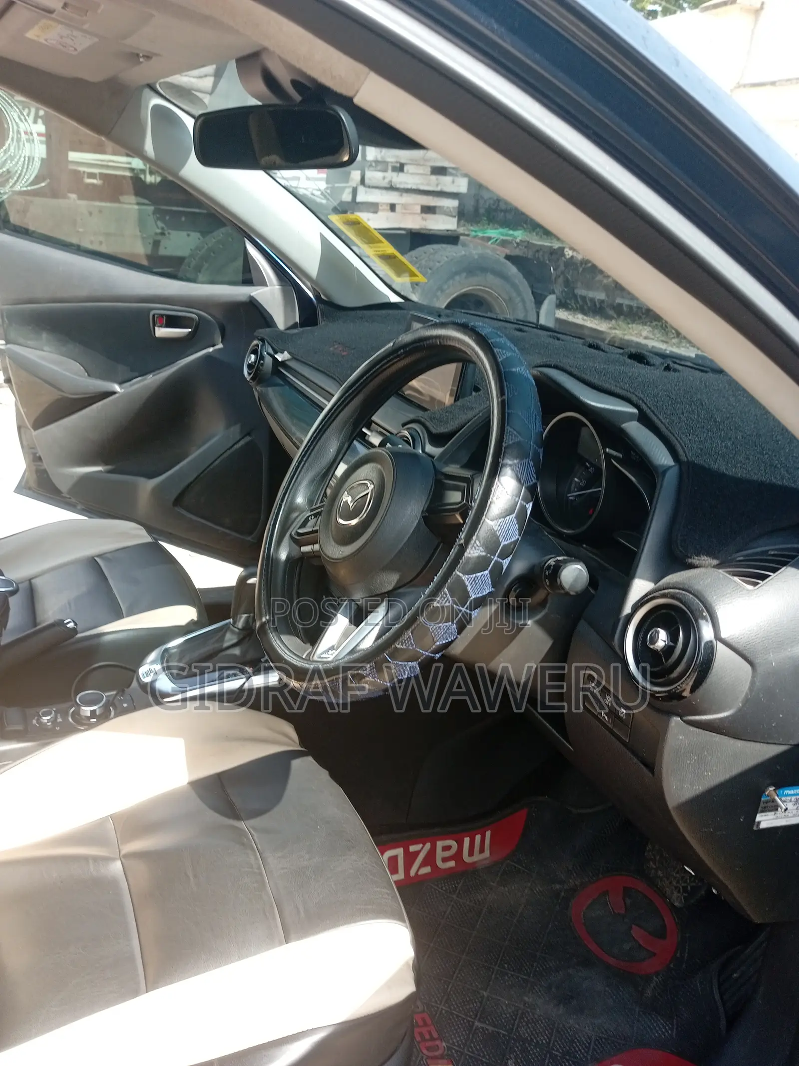 Mazda Demio 2018