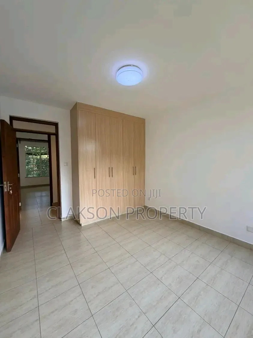 3bdrm House in Lavington, Muthangari for rent
