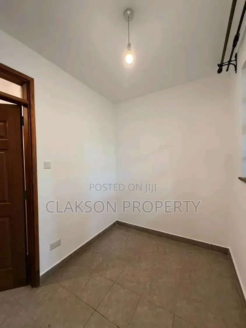 3bdrm House in Lavington, Muthangari for rent
