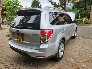 Subaru Forester 2011 Silver
