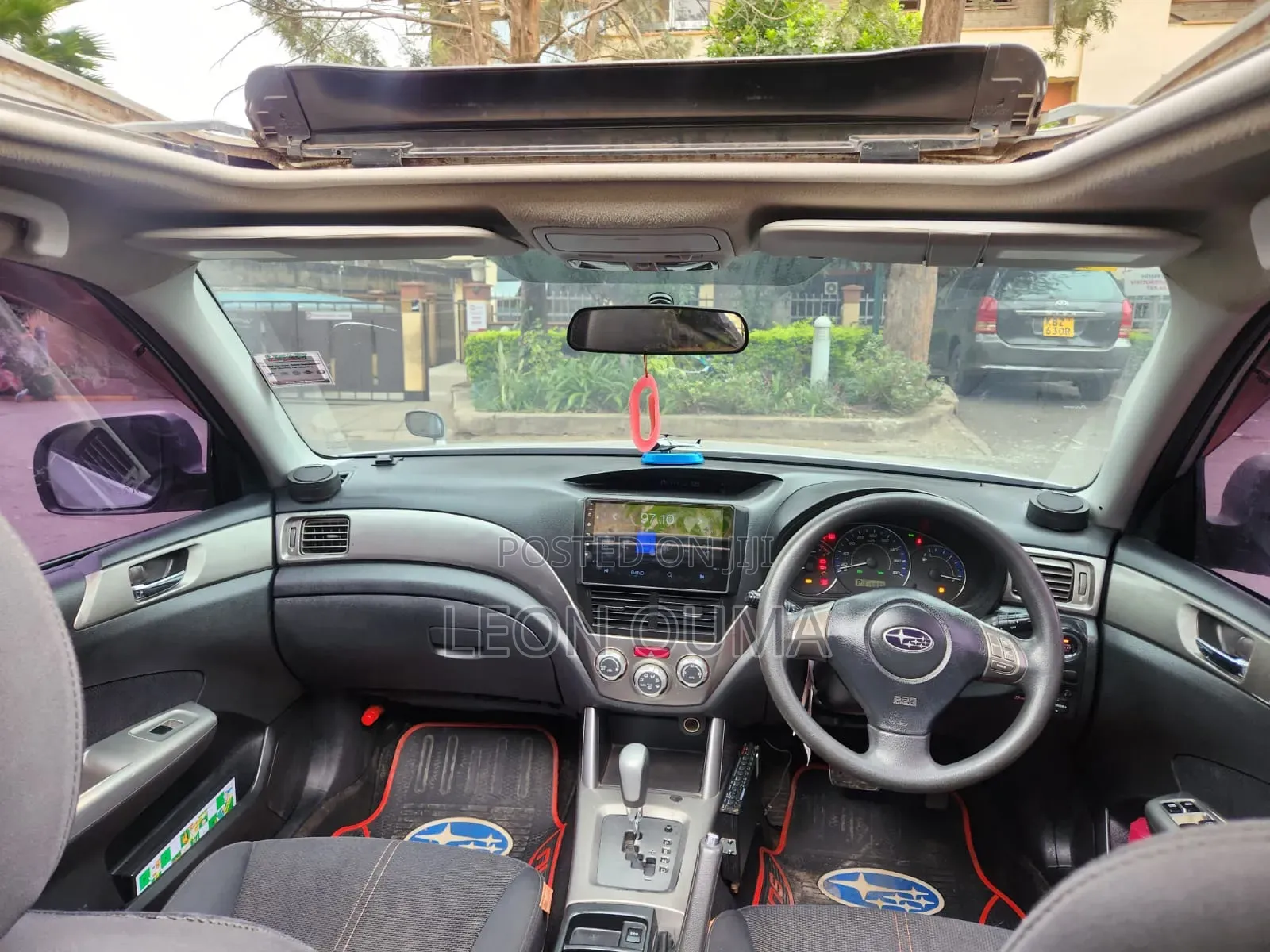Subaru Forester 2011 Silver