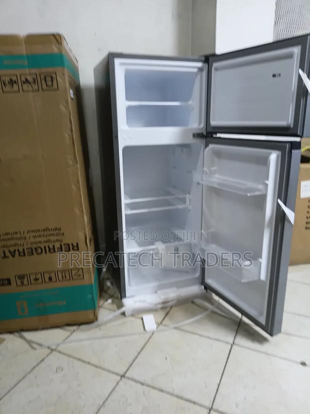 Hisense 120l Double Door Refrigerator – Silver - thumbnail 2