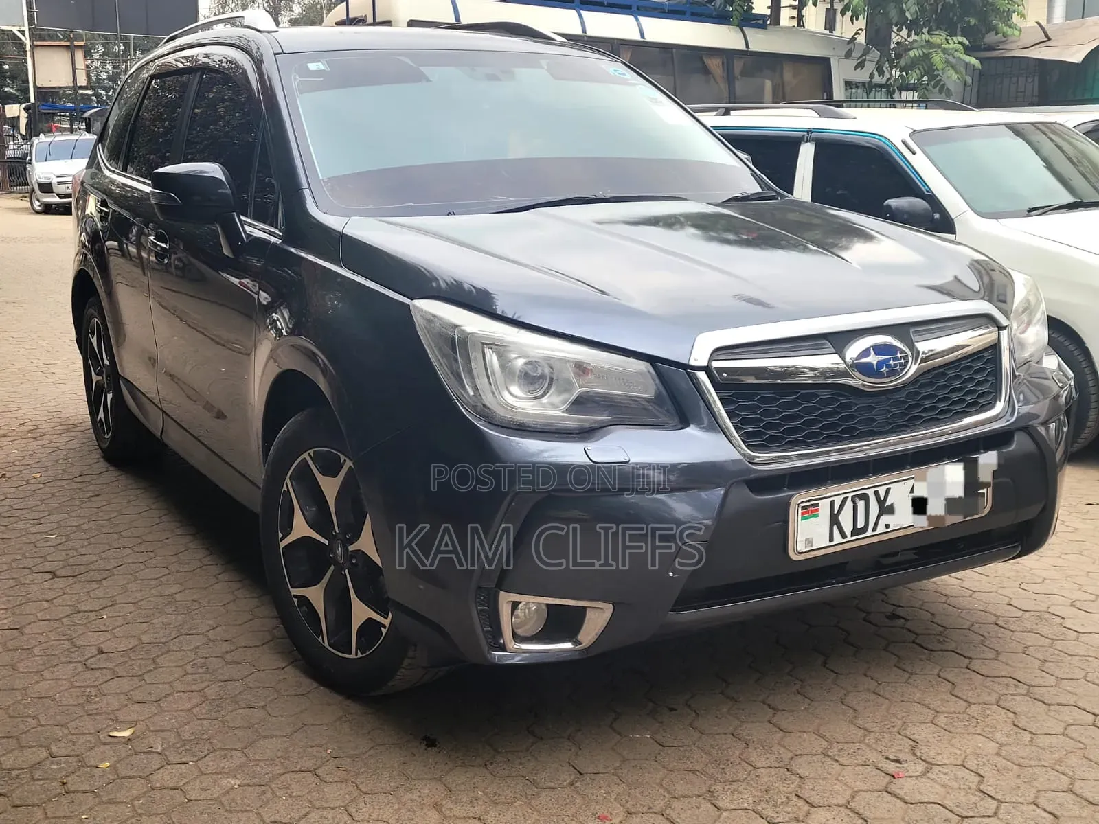 Subaru Forester 2018 Gray