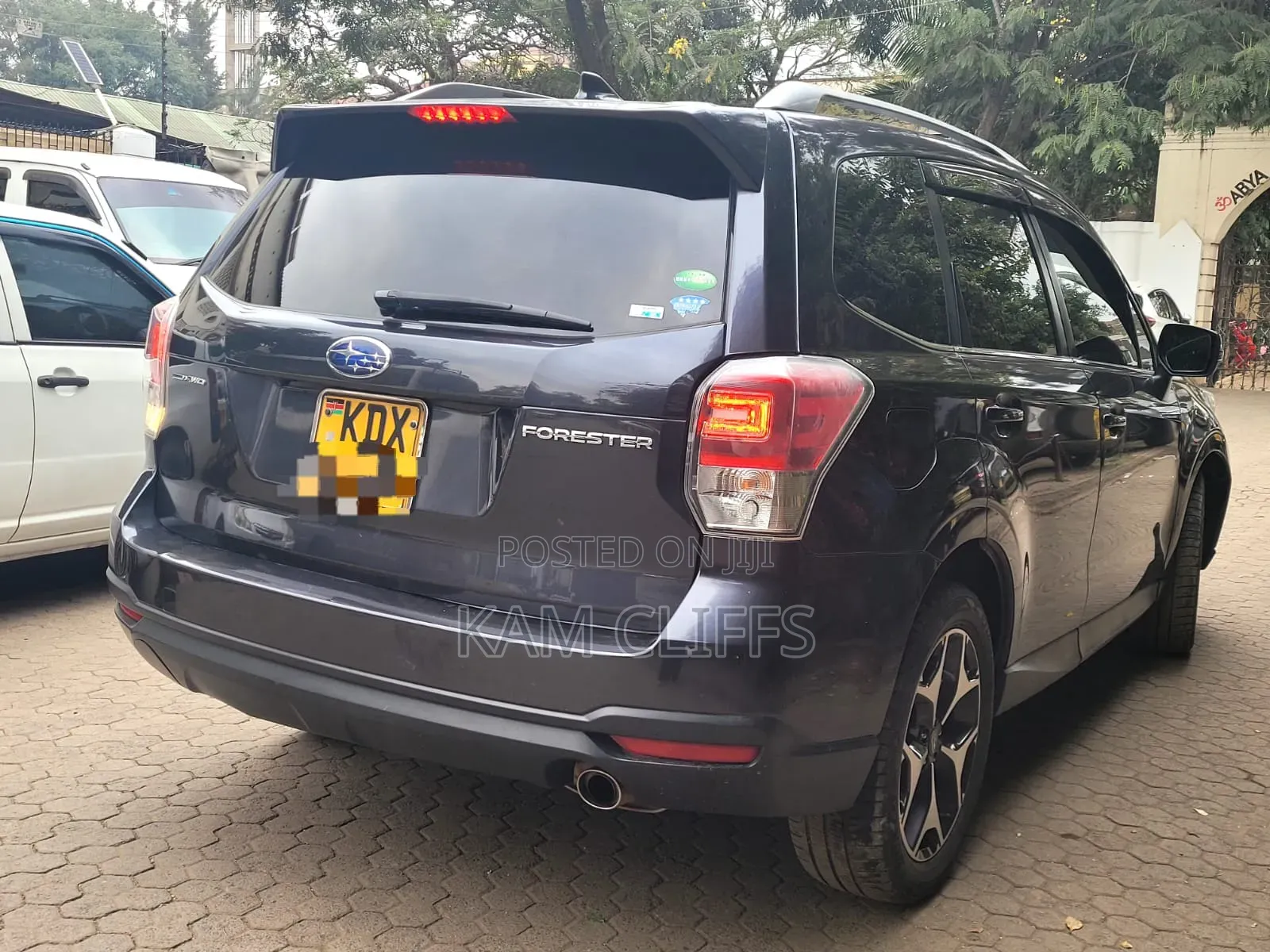 Subaru Forester 2018 Gray