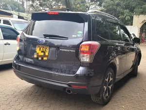Subaru Forester 2018 Gray