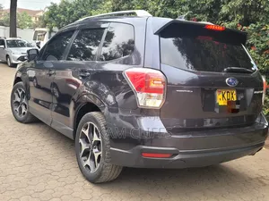Subaru Forester 2018 Gray