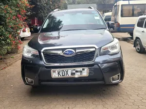 Subaru Forester 2018 Gray