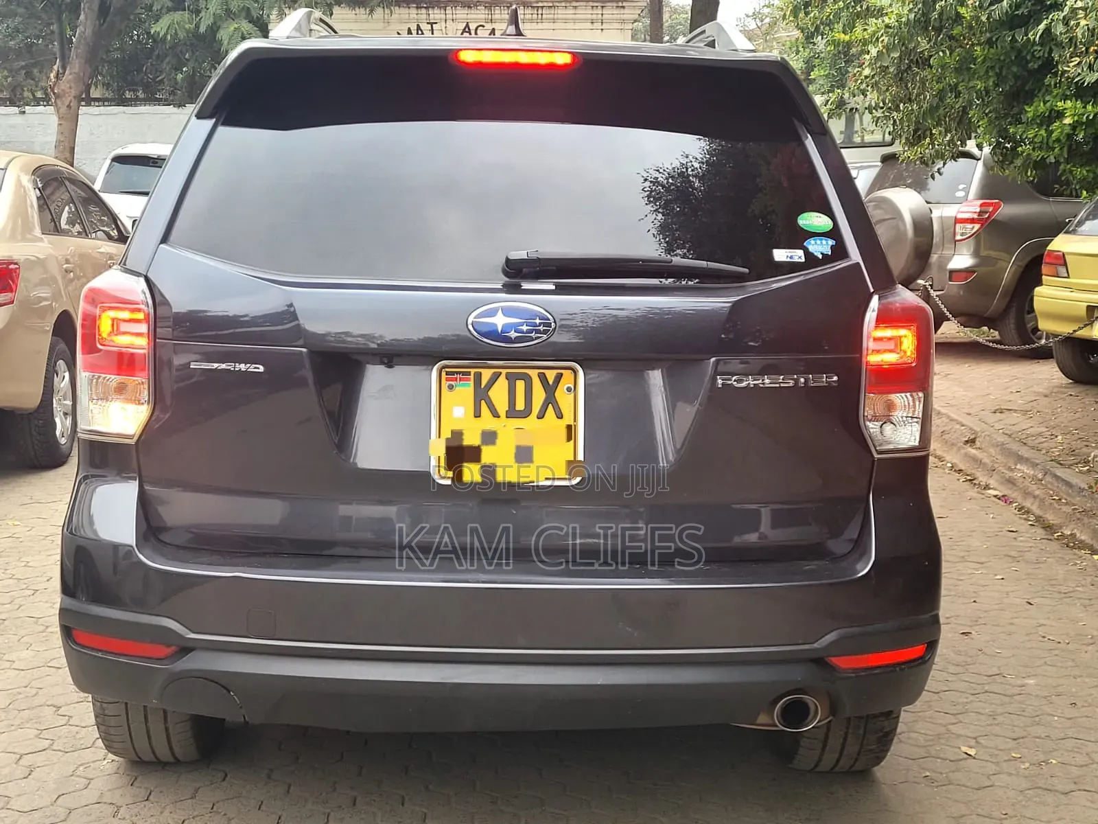 Subaru Forester 2018 Gray