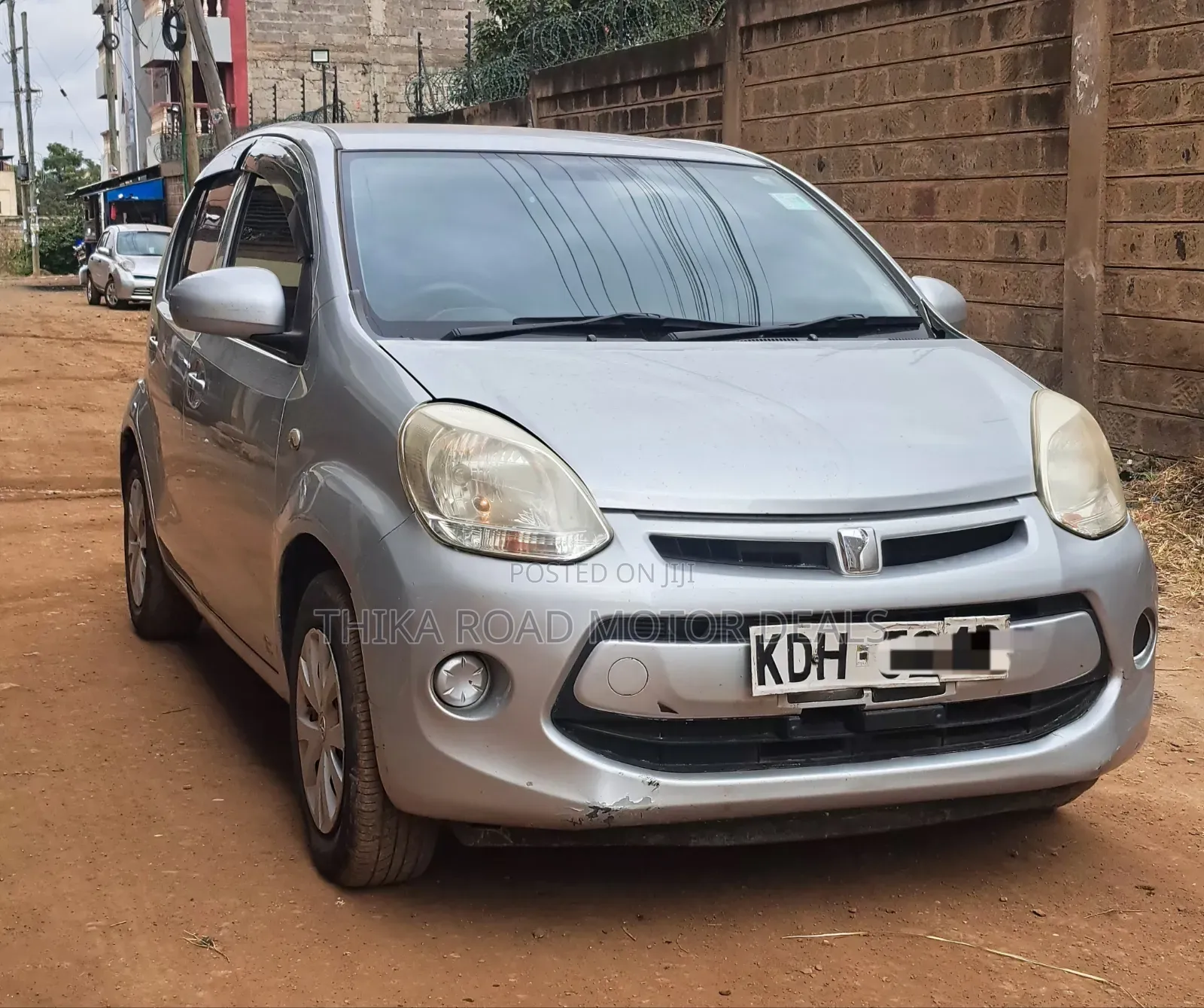 Toyota Passo 2015 Silver
