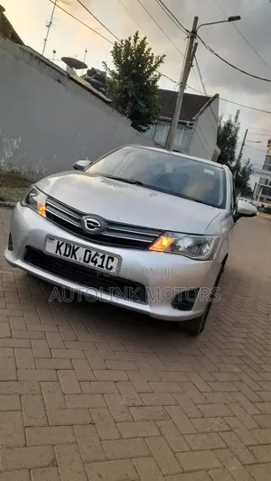 Toyota Axio 2015 Silver