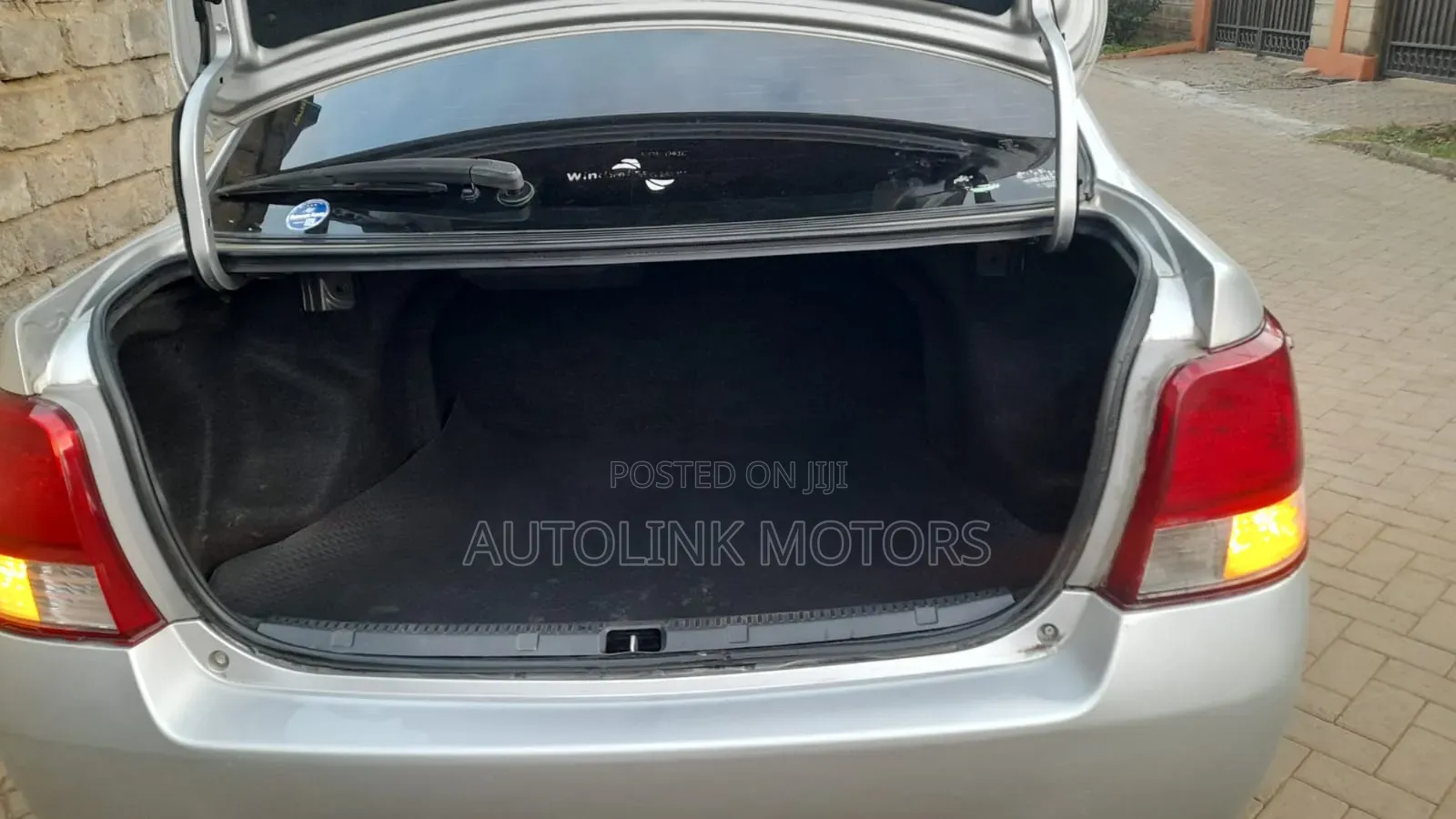 Toyota Axio 2015 Silver