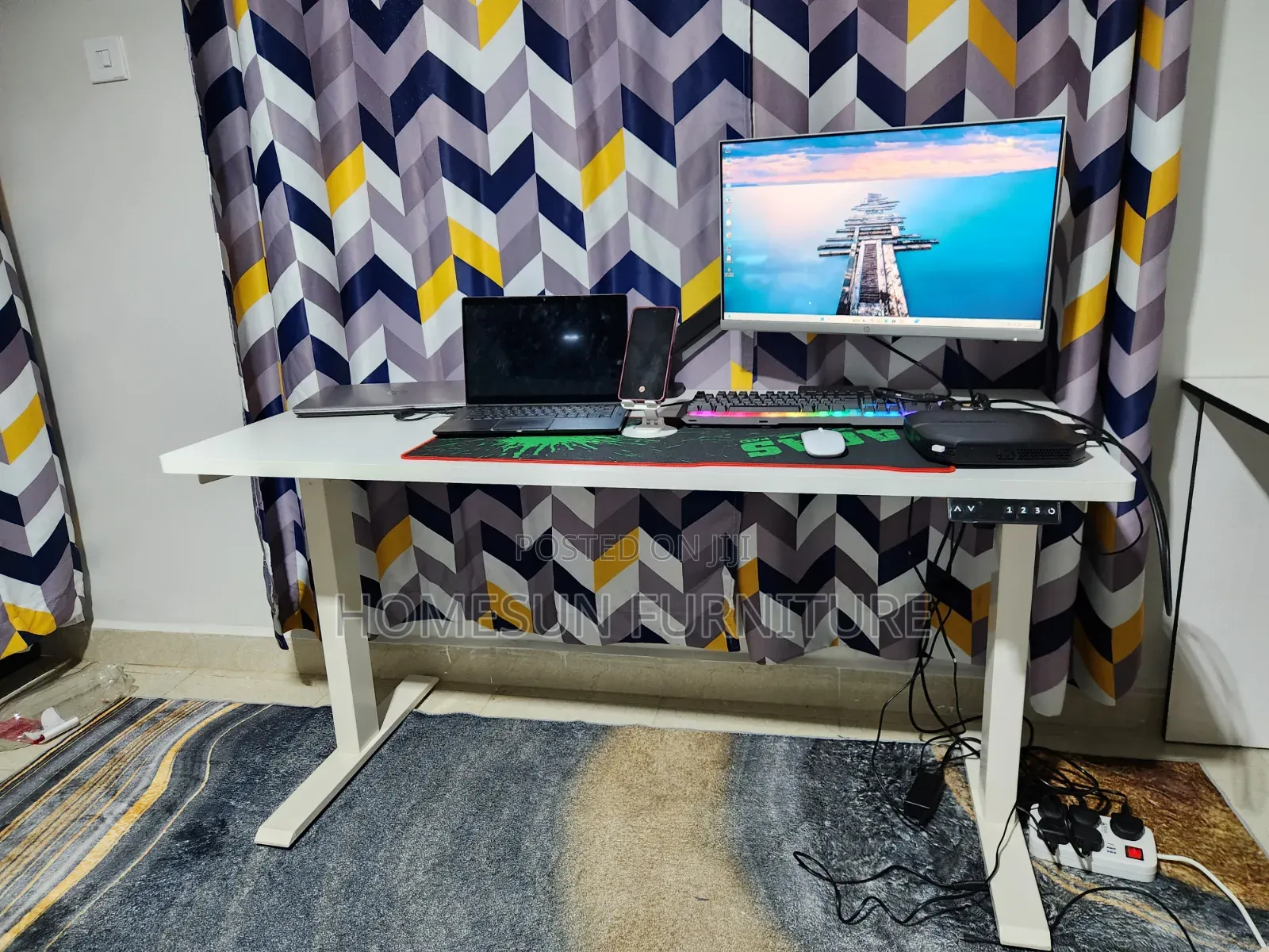 1.4m Modern Electric Height Adjustable Office Desk