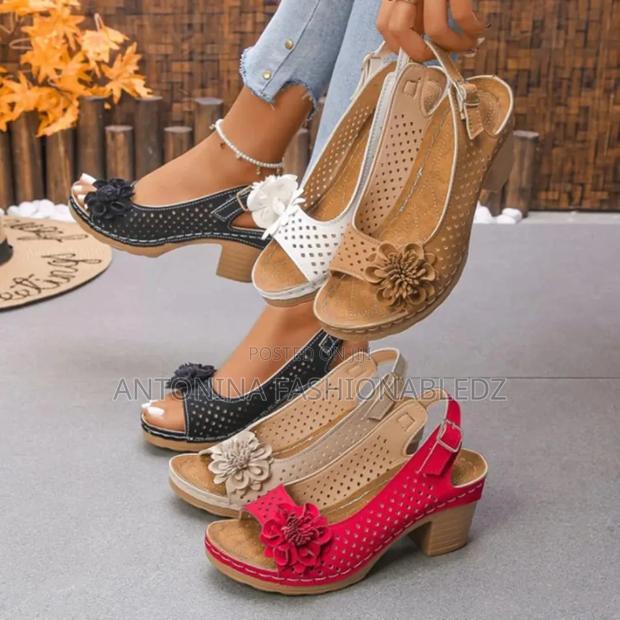 Flowered Peeps Toe Heel