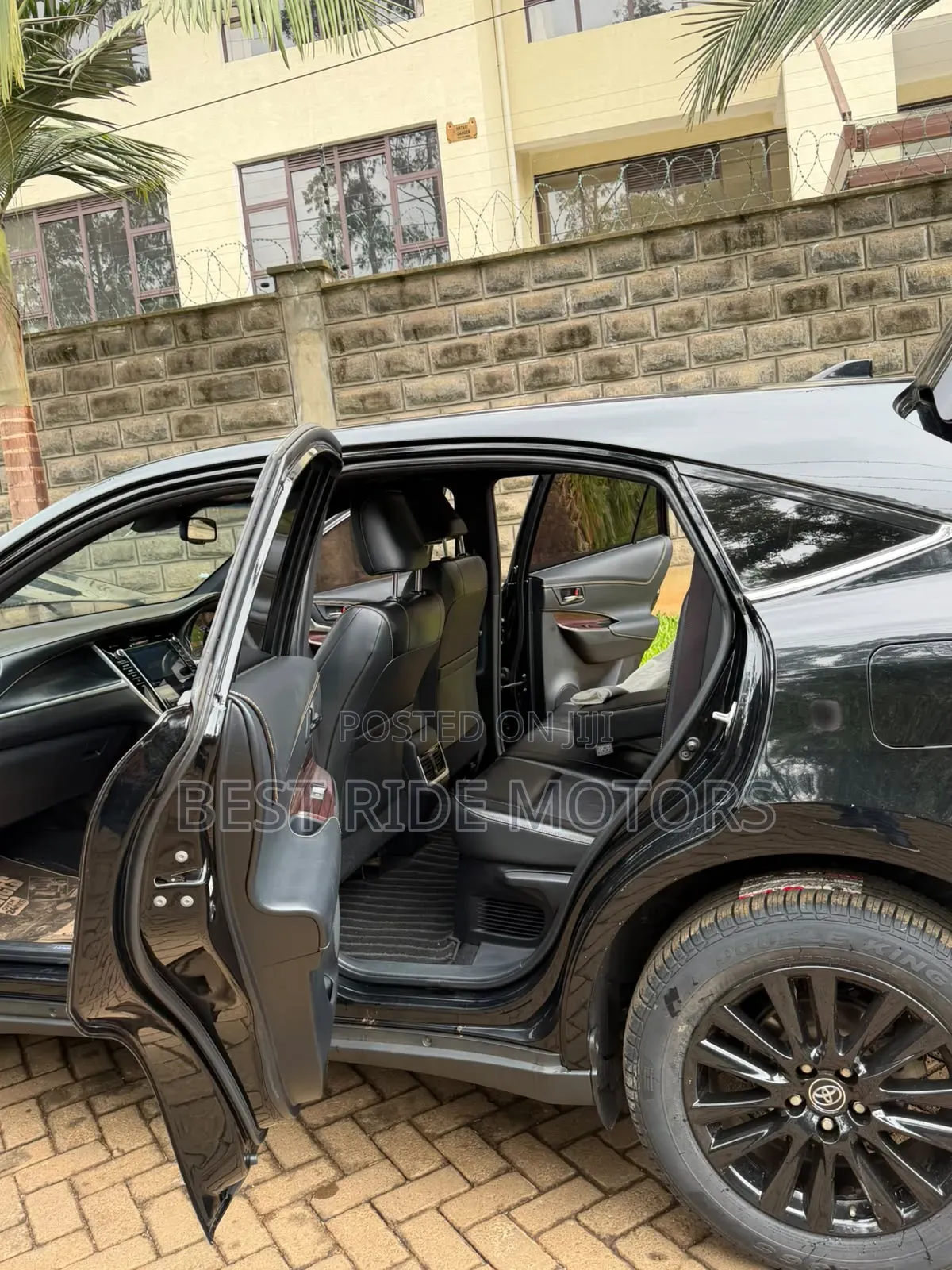 Toyota Harrier 2016 Black