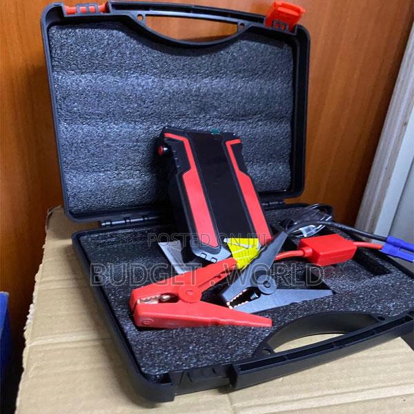 High-Power Car Jump Starter Power Bank for 12v Vehicles - thumbnail 2