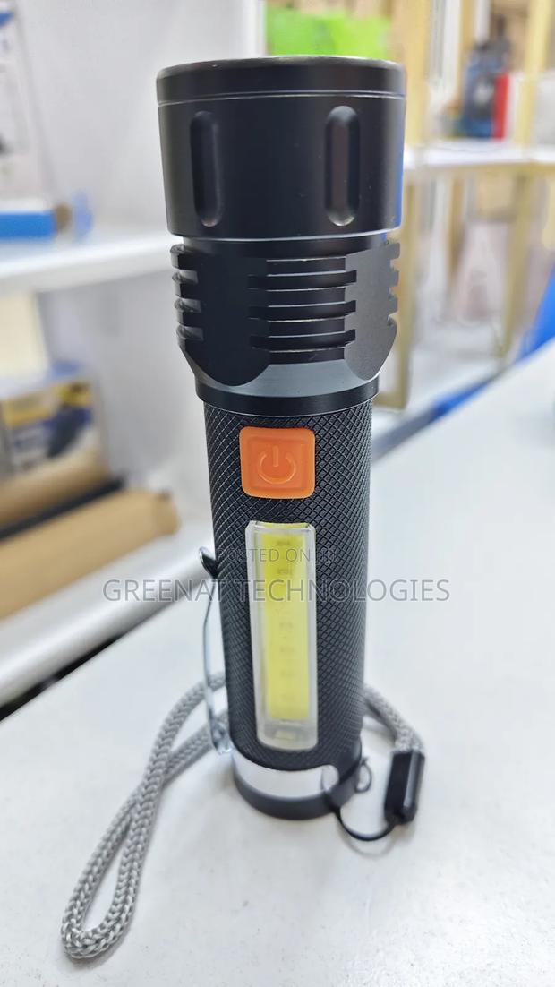 Flashlight Rechargeable Xh-p50 Zooming Light Torch Has Red Warning - thumbnail 3