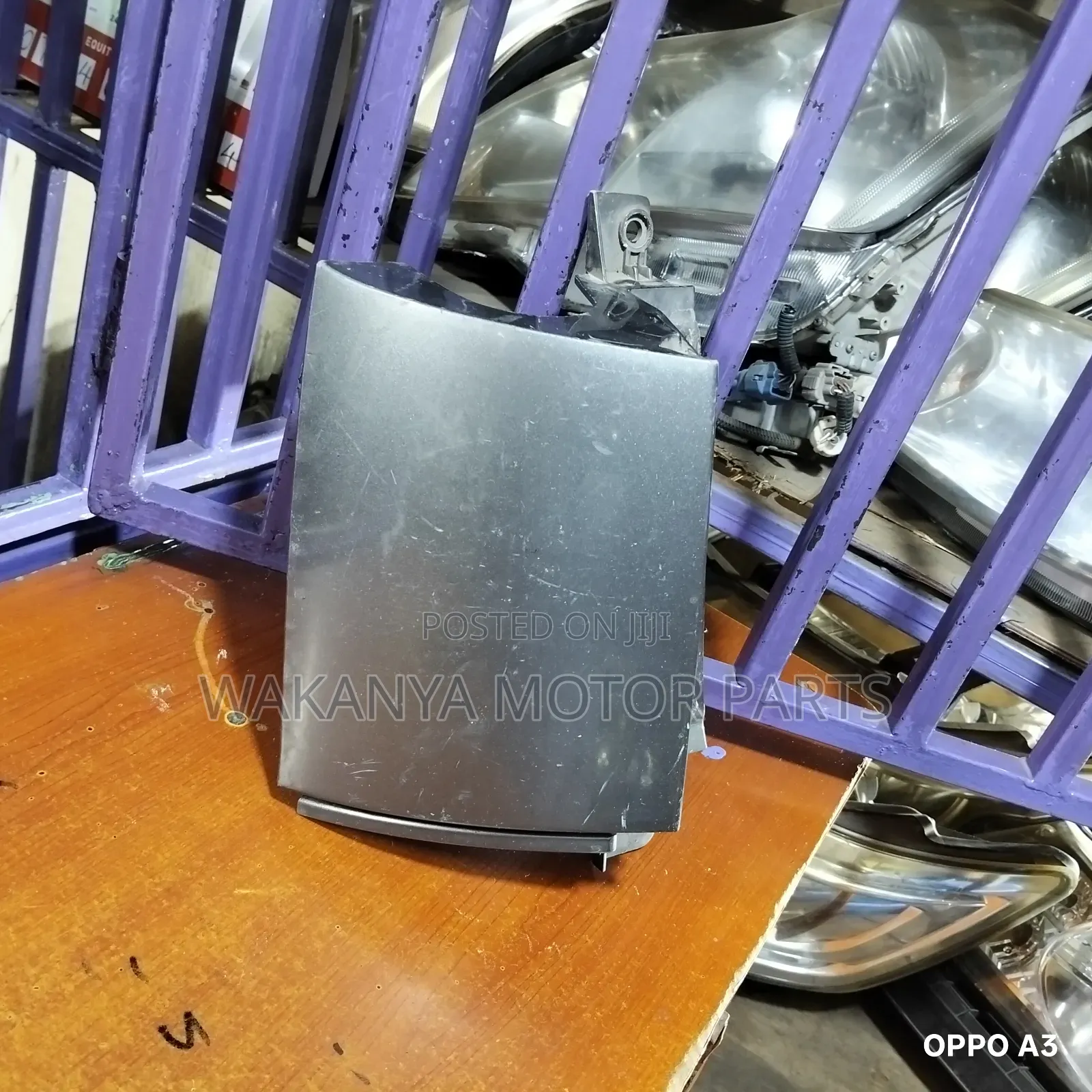 Nissan Note E11 Model 2005/2008/2010 Taillamp/Bumper Finisher