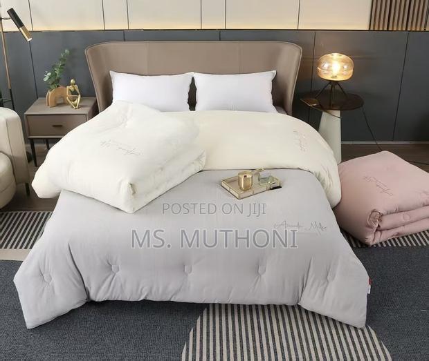 *Premium Quality Soybean Protein Fiber Duvet, (6*6 /7*8)