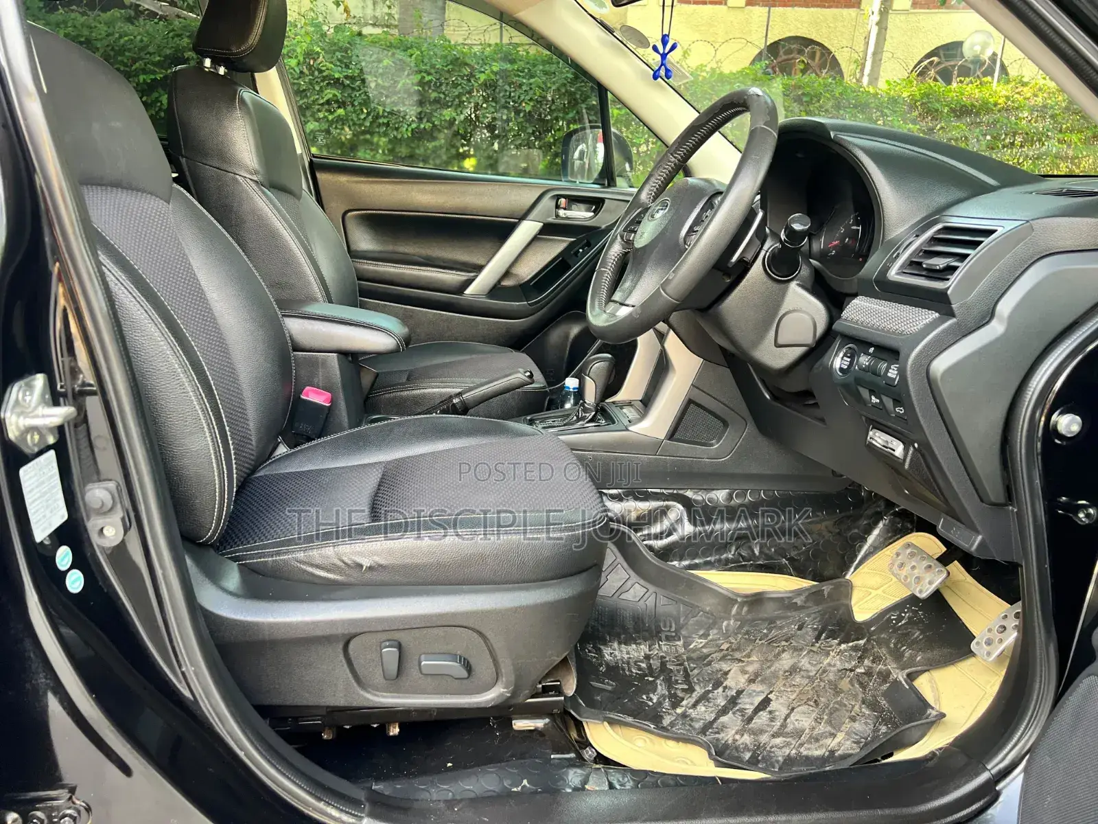 Subaru Forester 2016 Black