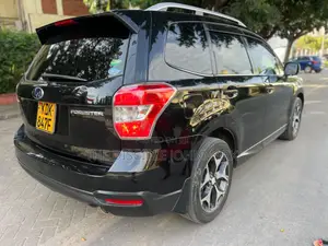 Subaru Forester 2016 Black