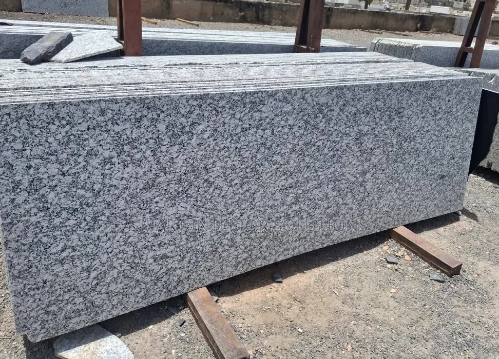 Heat-Resistant P White Granite Slabs-8ft × 2ft