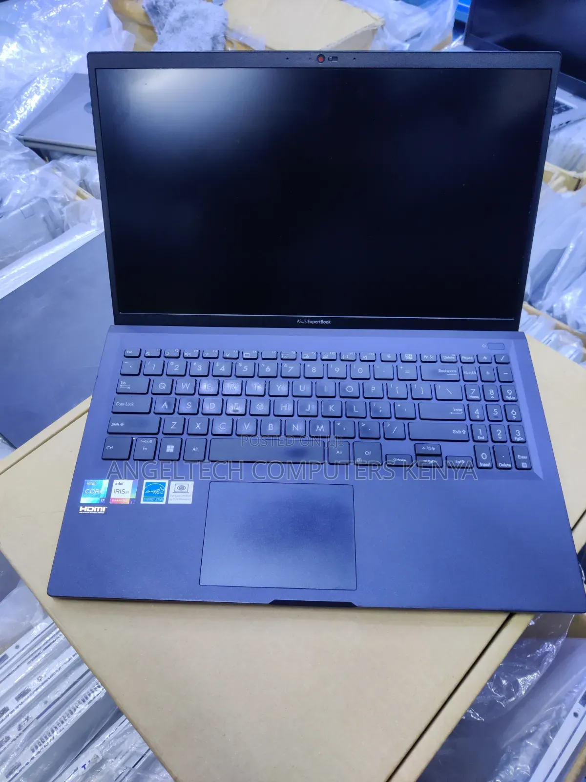 Laptop Asus ExpertBook B1 16GB Intel Core i7 SSD 512GB