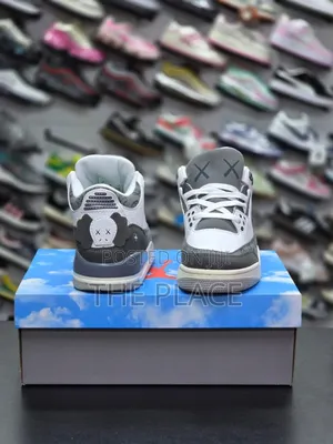 Jordan 3 Kaws Sneakers