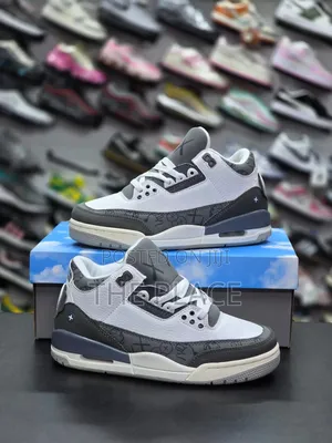 Jordan 3 Kaws Sneakers