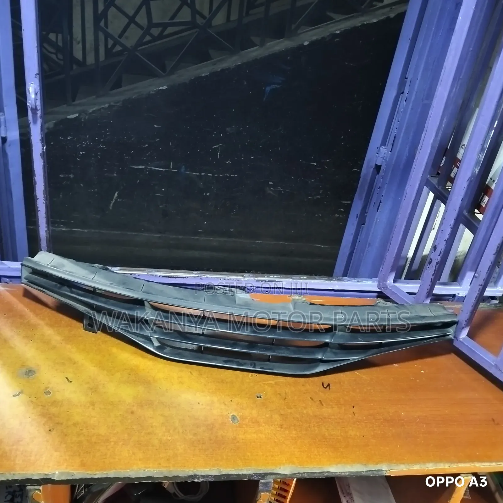 Toyota Wish Grille, Model 2011/2013. Ex Japan