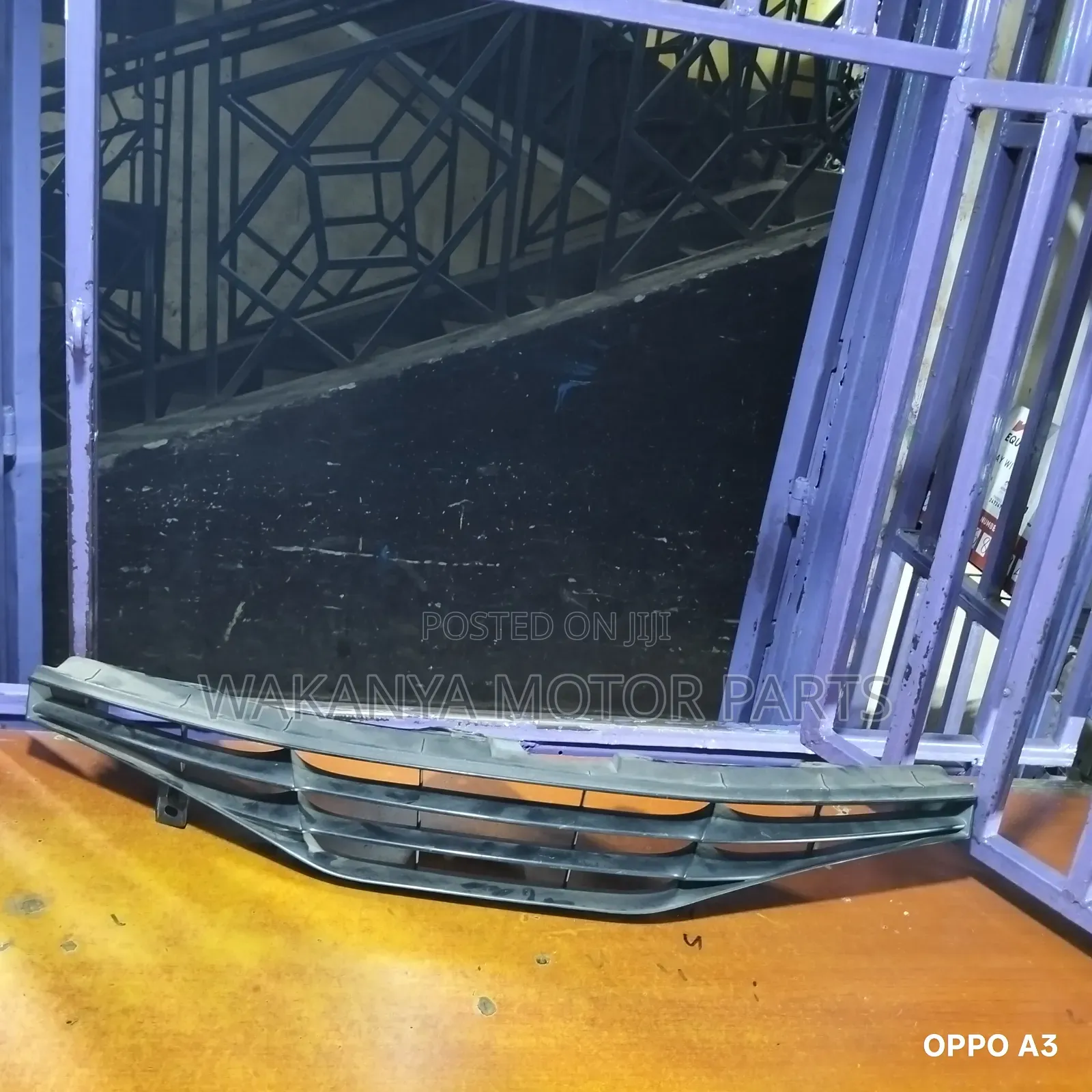 Toyota Wish Grille, Model 2011/2013. Ex Japan