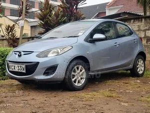 Mazda Demio 2012 Blue