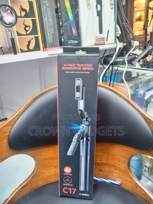 C17 Ai Face Tracking Quadrapod Stand 1630mm