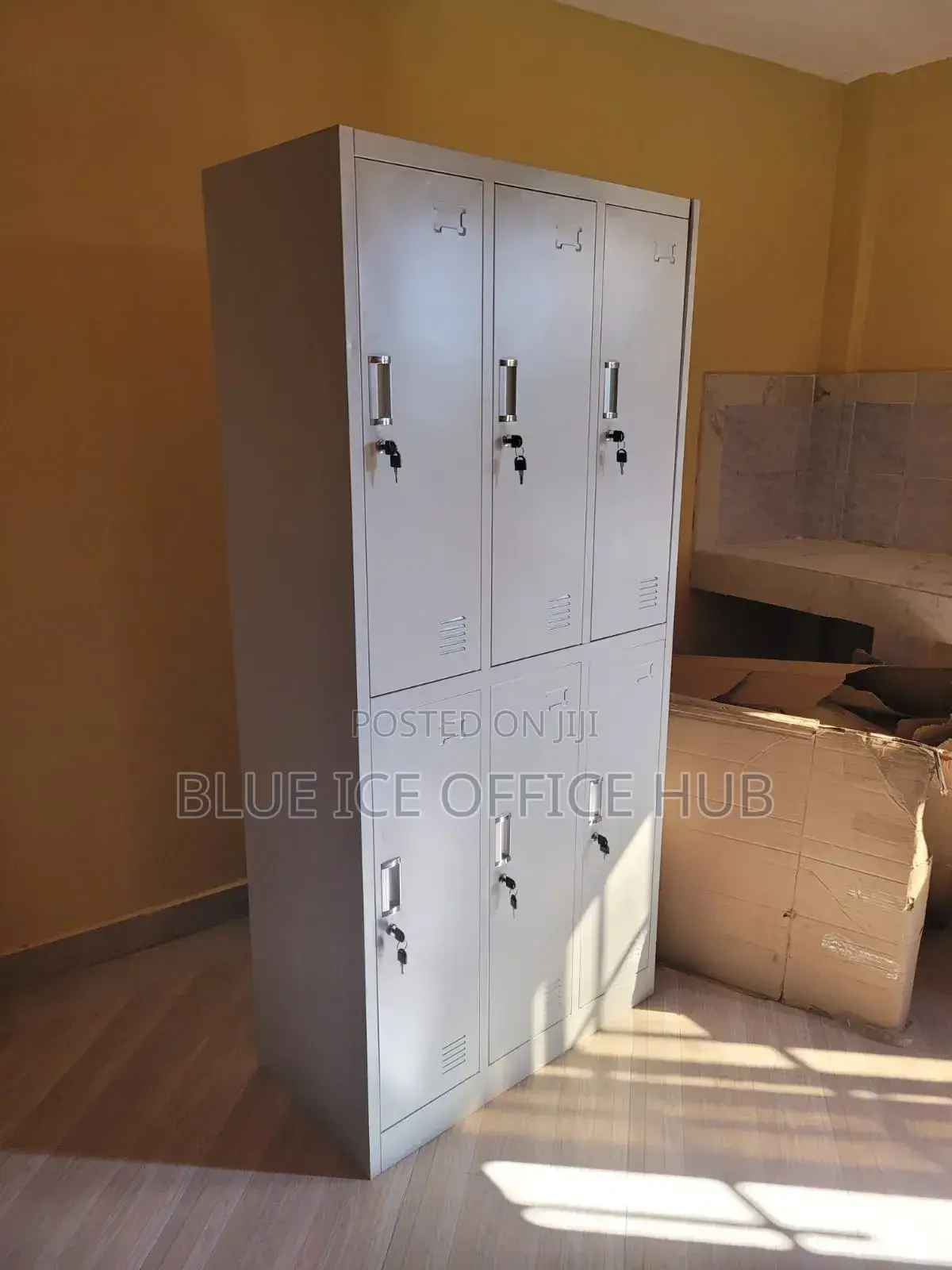 Metal 6 Door Locker Cabinet