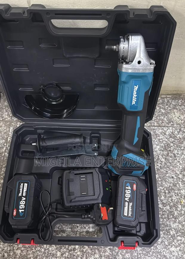 Makita Cordless Grinder