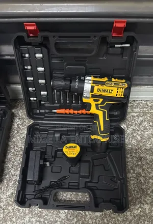 21 Volts Dewalt