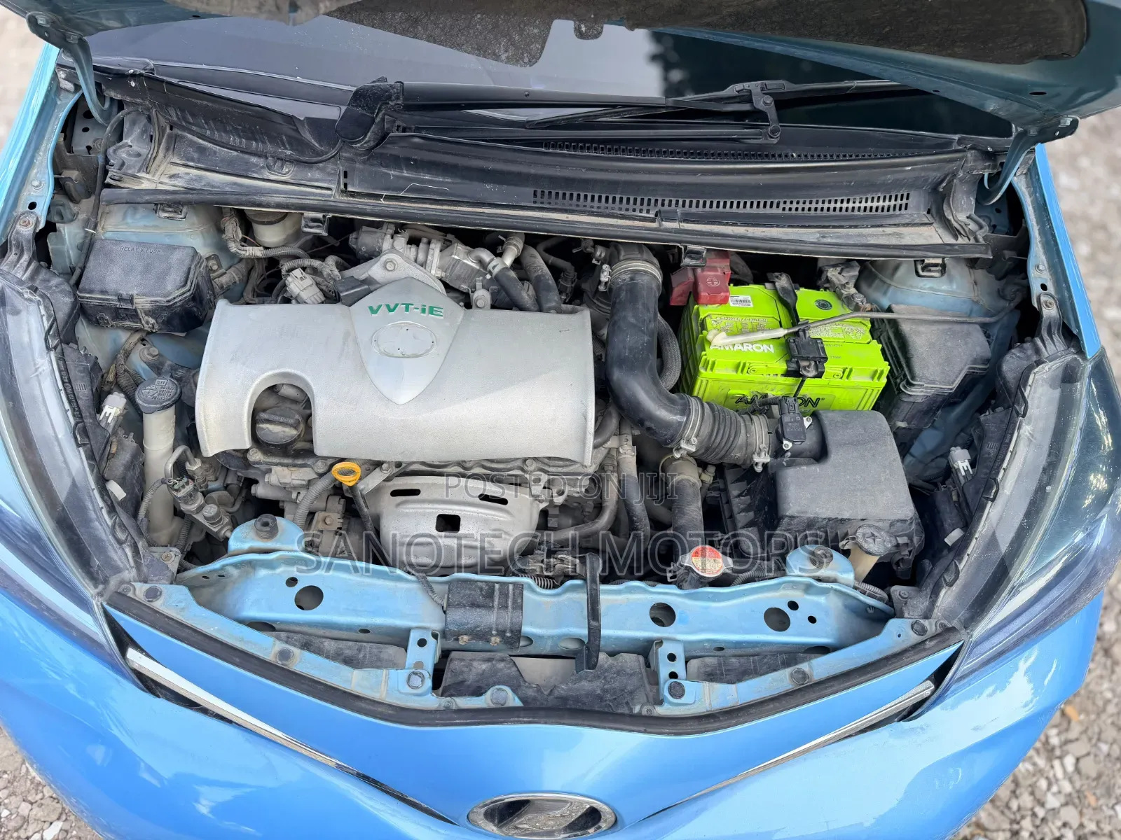 Toyota Vitz 2016 Blue