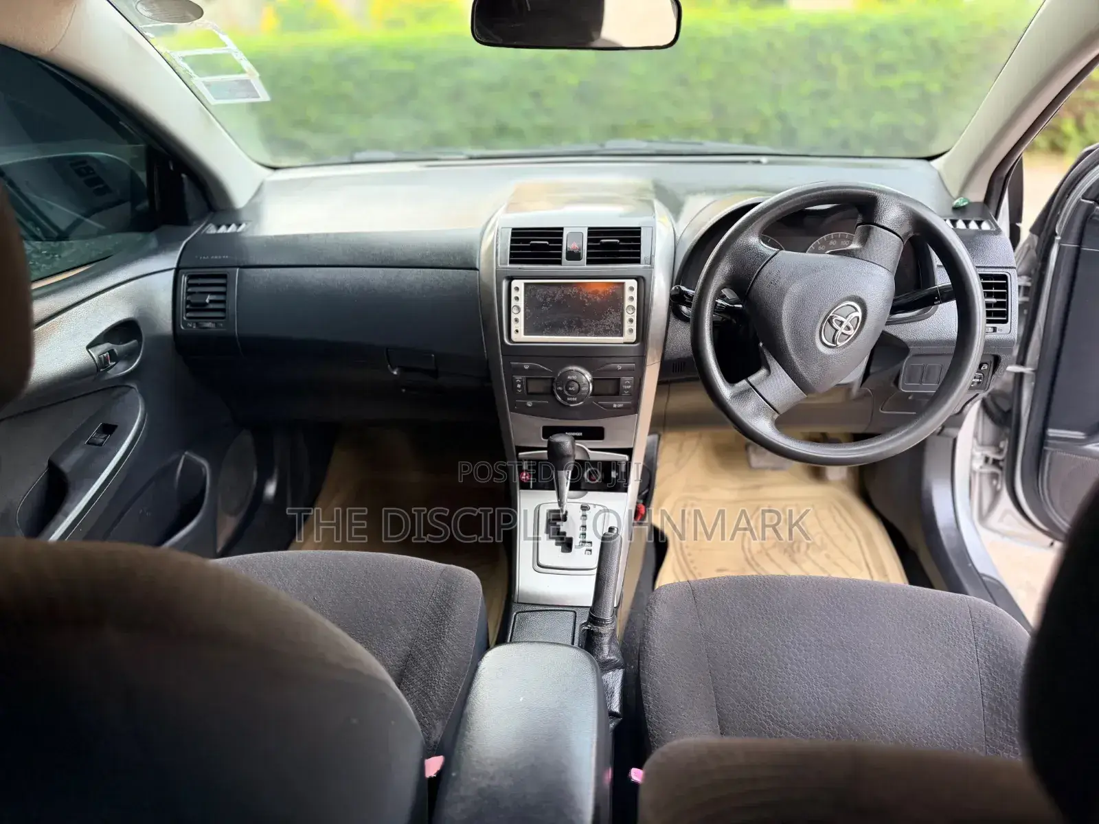 Toyota Corolla Fielder 2010 Silver