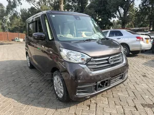 Nissan Dayz Roox 2019 Maroon