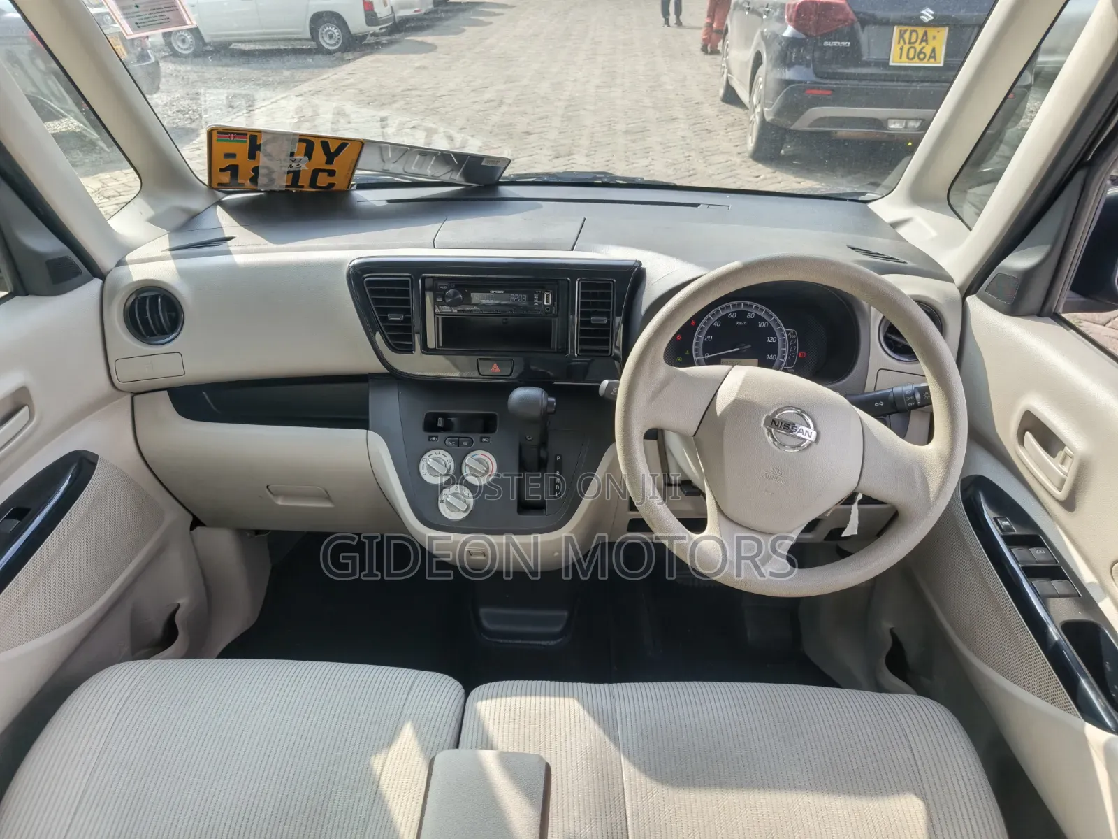 Nissan Dayz Roox 2019 Maroon