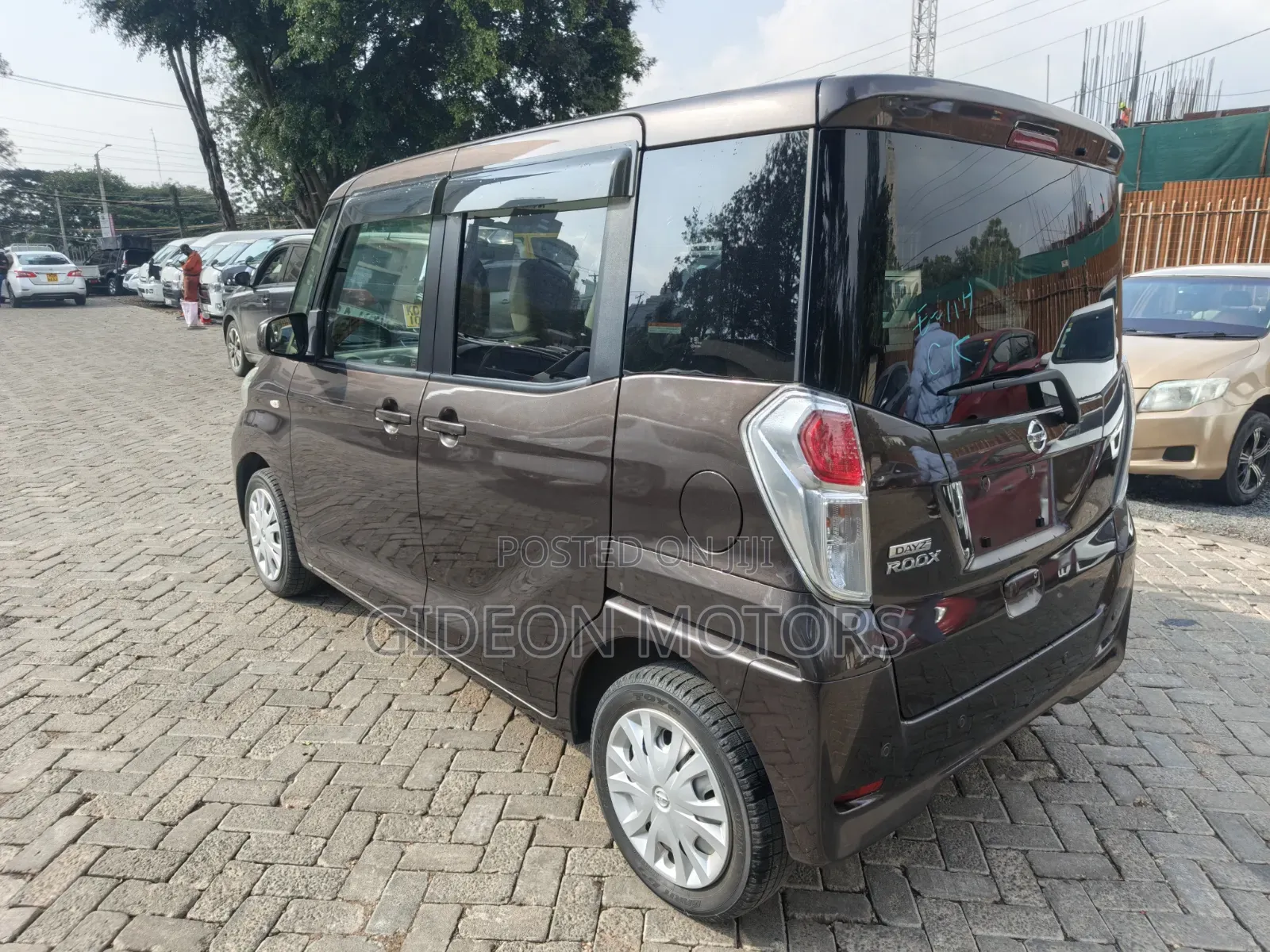 Nissan Dayz Roox 2019 Maroon