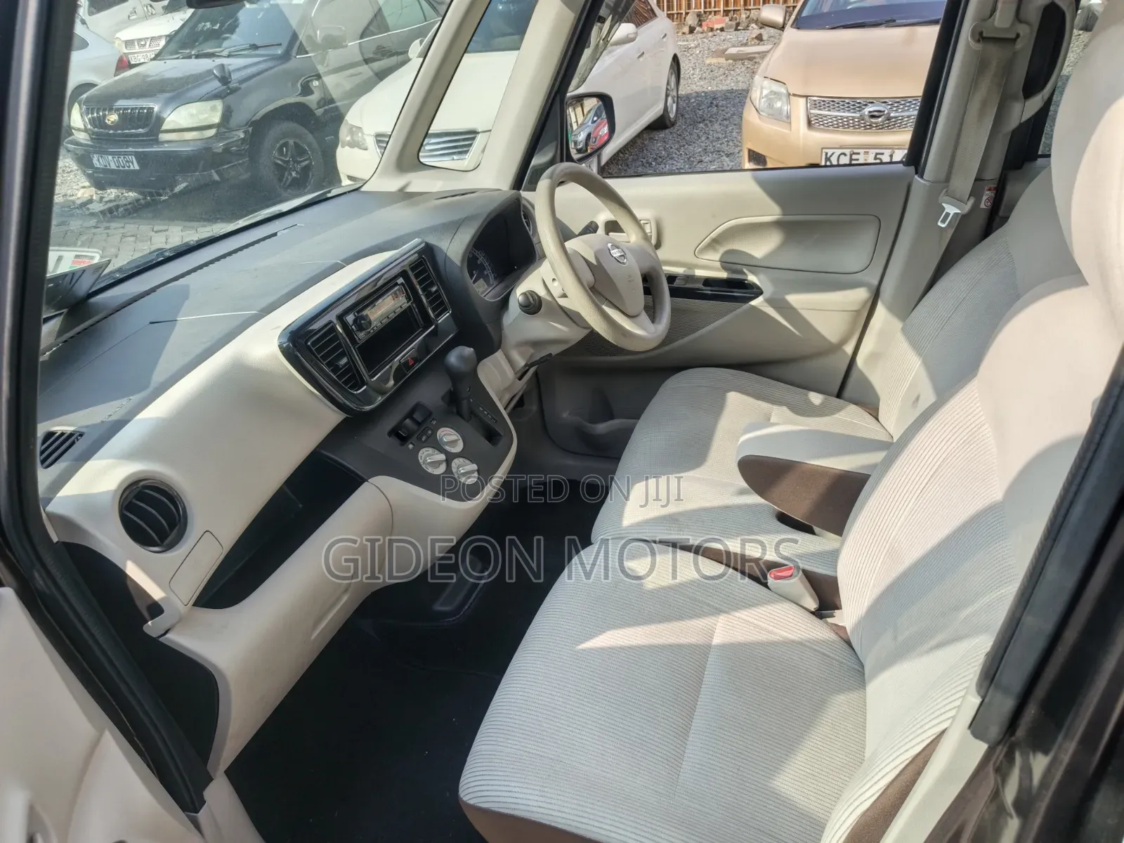 Nissan Dayz Roox 2019 Maroon