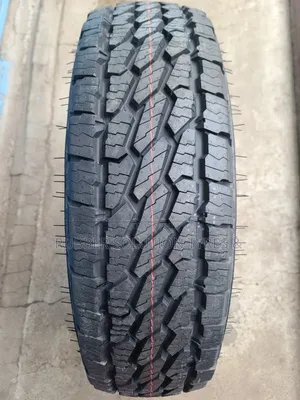 215 R15 C Bridgestone Tyres Dueler a/T002 All-Terrain